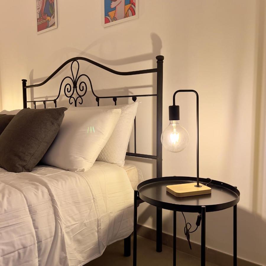 Grottebianche - Sicilian Apartment Catania Ngoại thất bức ảnh