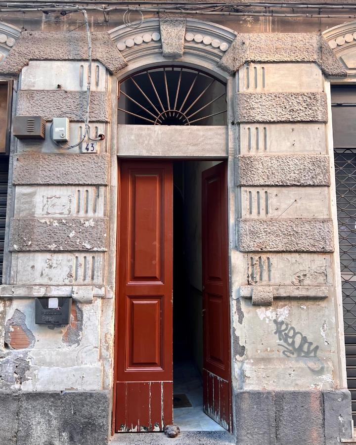 Grottebianche - Sicilian Apartment Catania Ngoại thất bức ảnh