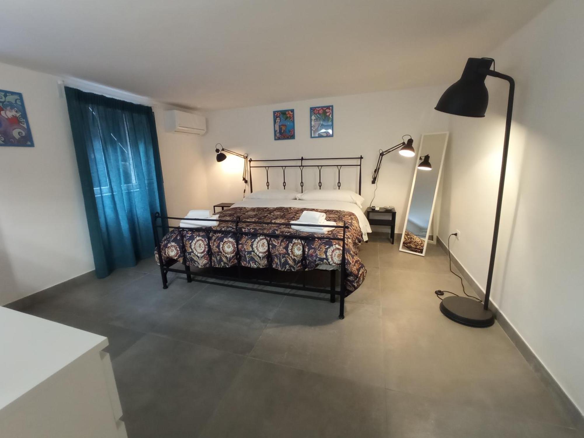 Grottebianche - Sicilian Apartment Catania Ngoại thất bức ảnh